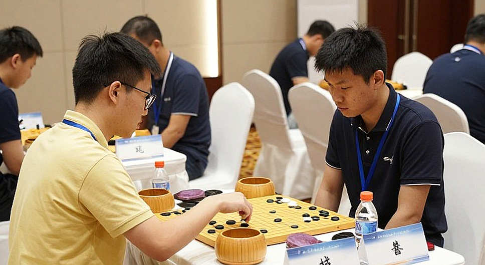 Gukesh and Board Four: When the World Champion Sits Down by Choice Gukesh and Board Four: When the World Champion Sits Down by Choice