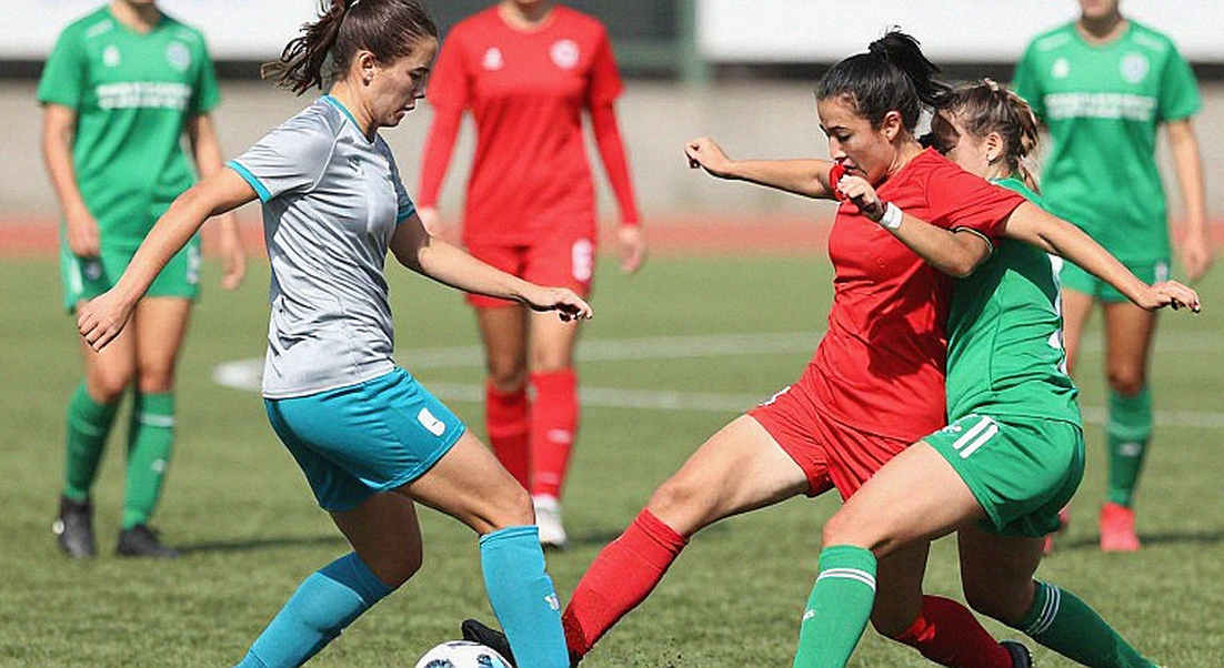 Nhật Bản hòa Thái Lan 0-0 sau hiệp một ở Asiad 20: hàng thủ mới là thứ định giá tấm vé