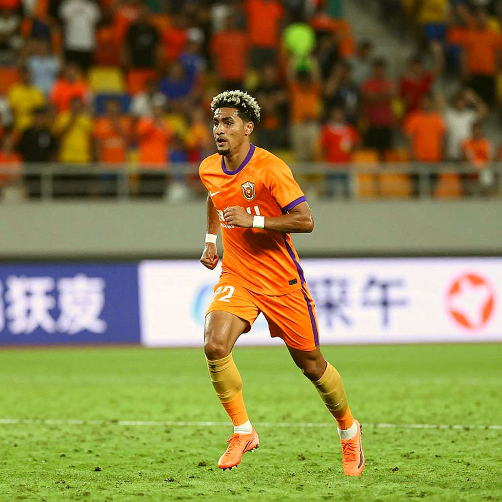 Cho mượn kèm nghĩa vụ mua đứt: cái bẫy của đội nhỏ và vết nứt của Chinese Super League Cho mượn kèm nghĩa vụ mua đứt: cái bẫy của đội nhỏ và vết nứt của Chinese Super League