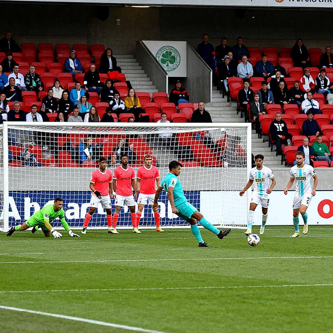U23 Việt Nam thắng Philippines 2-0: 45 phút để phá khối phòng ngự 10 người U23 Việt Nam thắng Philippines 2-0: 45 phút để phá khối phòng ngự 10 người