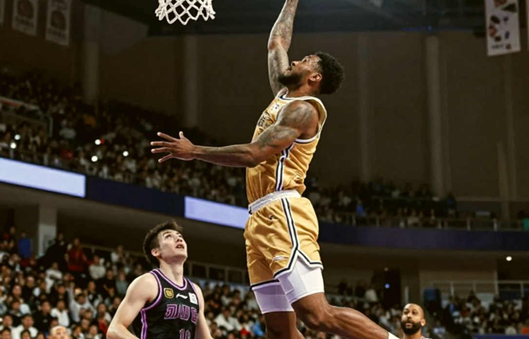 Bức tường apron của NBA: cuộc định giá lại mọi bản hợp đồng