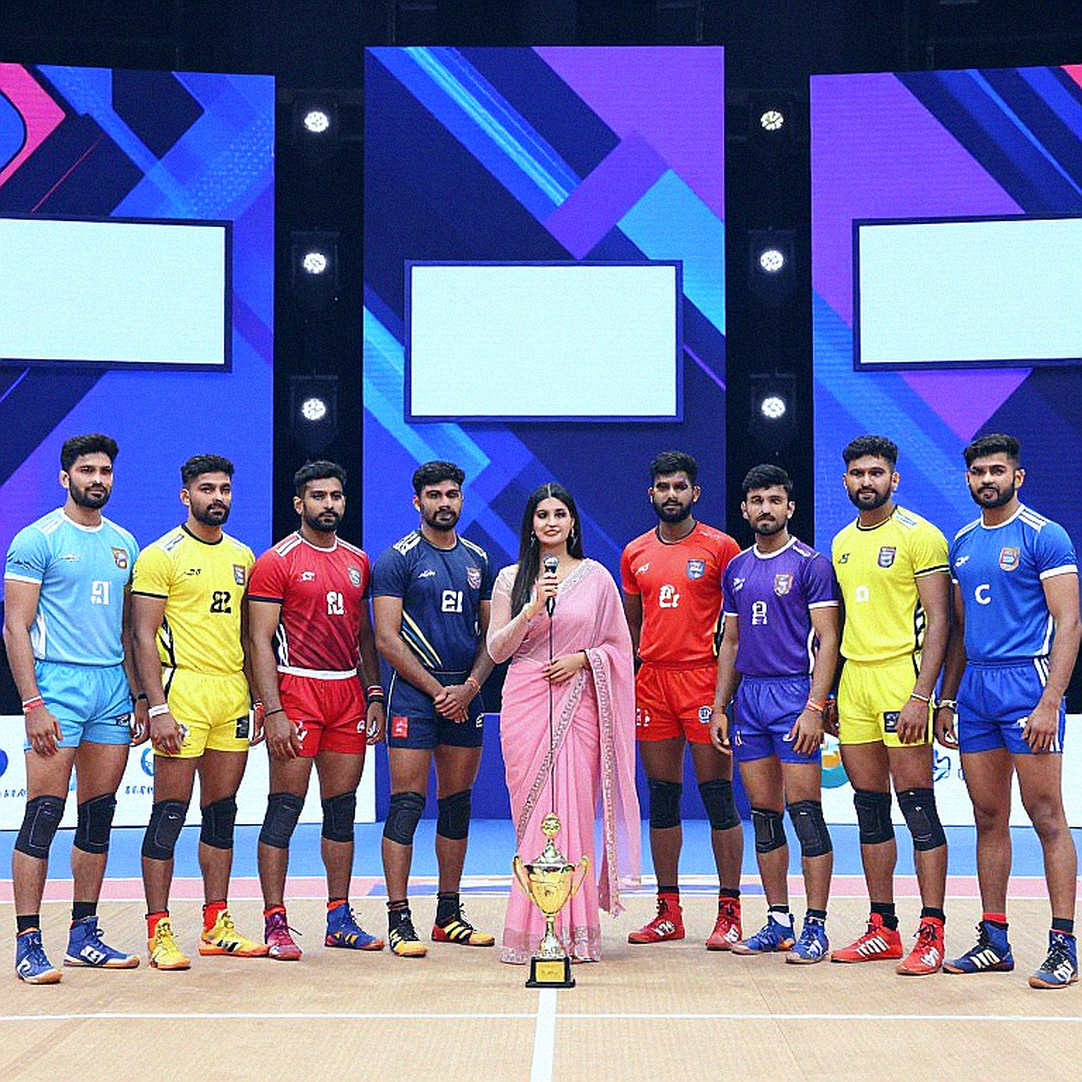 Faker và bài toán sức khỏe trước ASIAD 2026: Khi hai đấu trường lớn nhất năm gọi cùng một cái tên Faker và bài toán sức khỏe trước ASIAD 2026: Khi hai đấu trường lớn nhất năm gọi cùng một cái tên