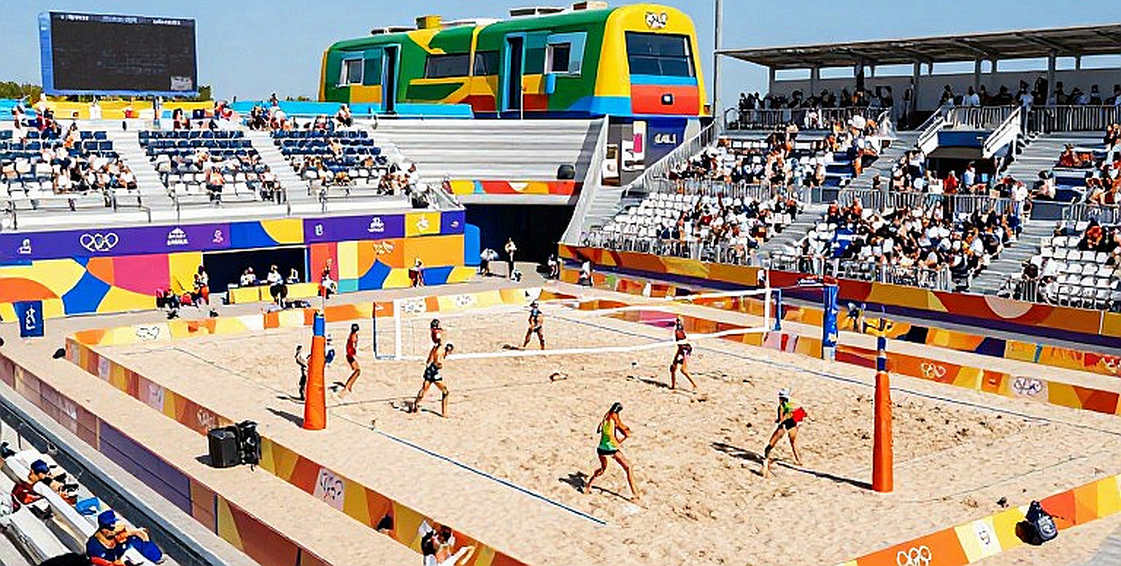 Cú đập vào mặt libero 14 tuổi: khi bóng chuyền nữ Việt Nam đặt cược vào tuổi trẻ