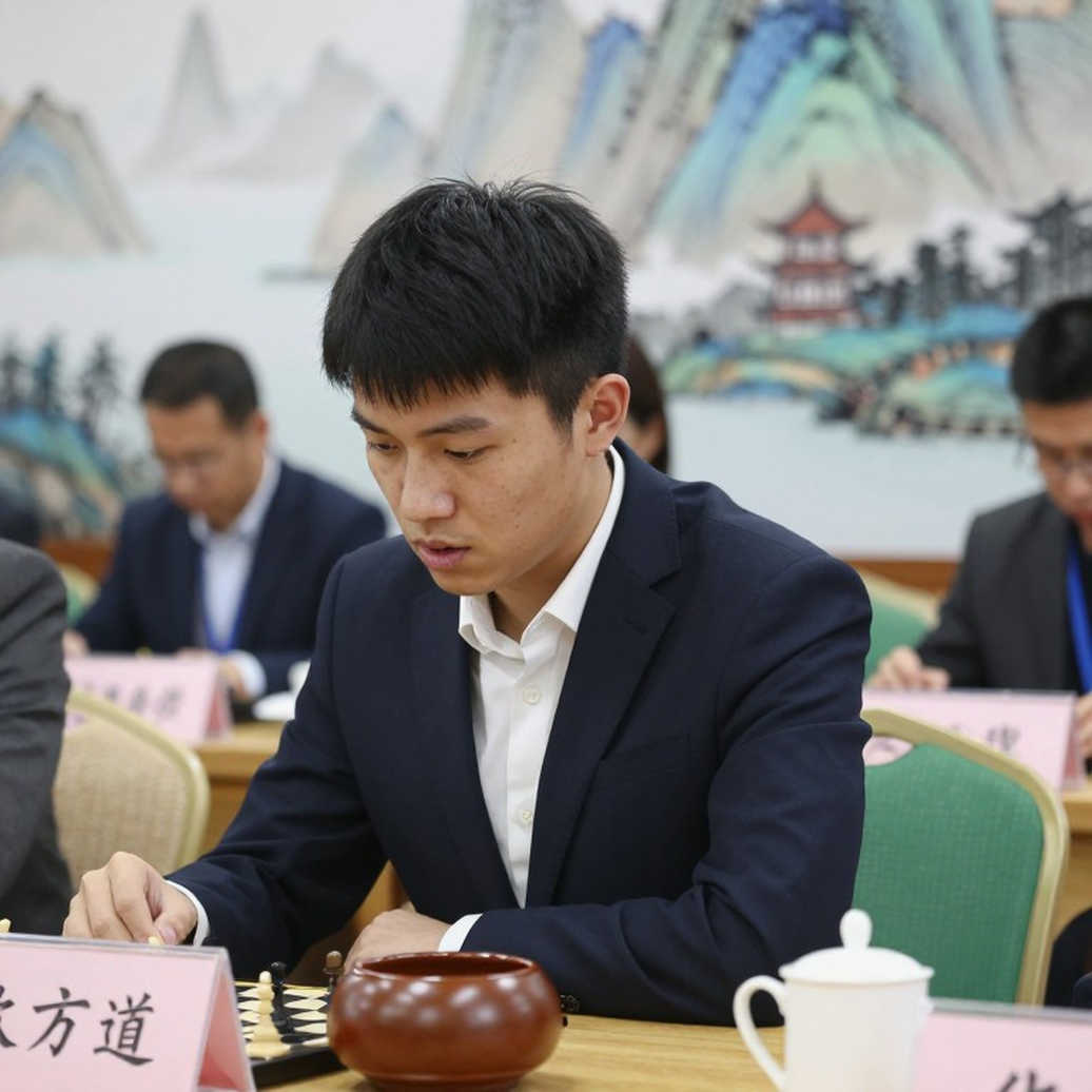 Gukesh và bàn 4 ở Olympiad cờ vua: chiến thuật đội tuyển hay câu chuyện chưa được kiểm chứng