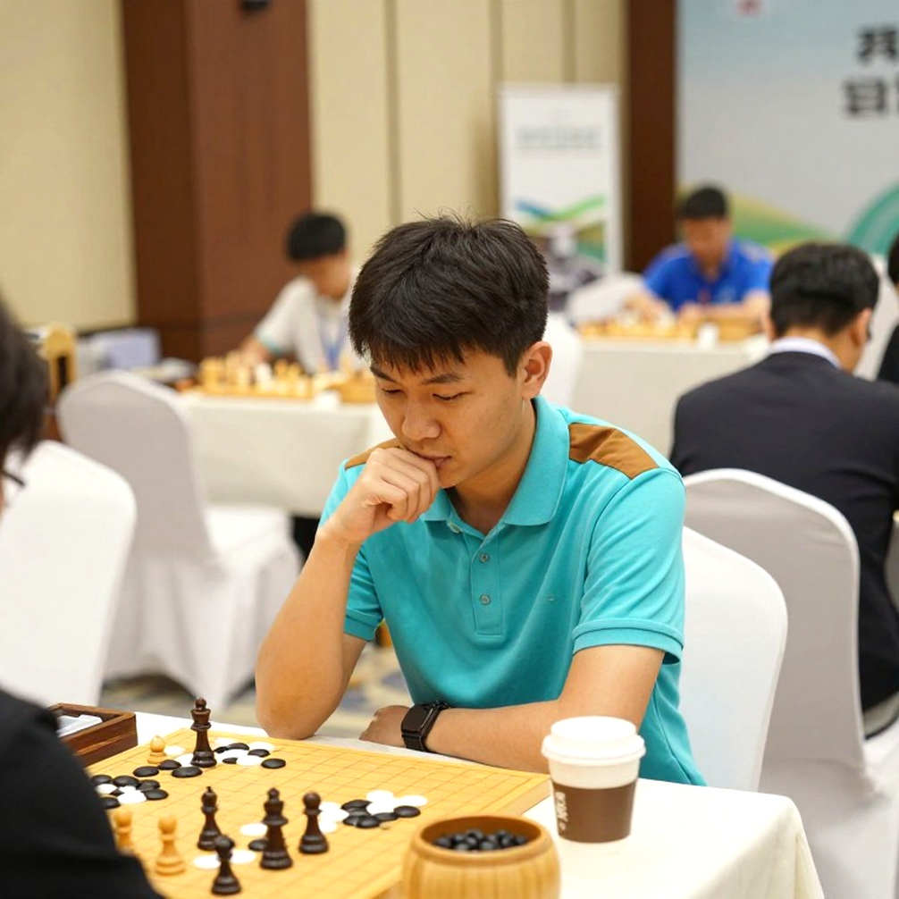 Tháng Tám của ChessBase: Một bản vá Petroff giữa bốn khóa học kỹ năng