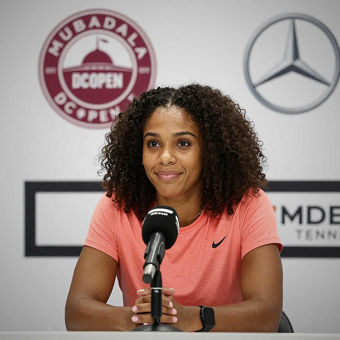 Kartal hạ Svitolina tại Vũ Hán: Sáu tháng im lặng và một suất bán kết WTA 1000
