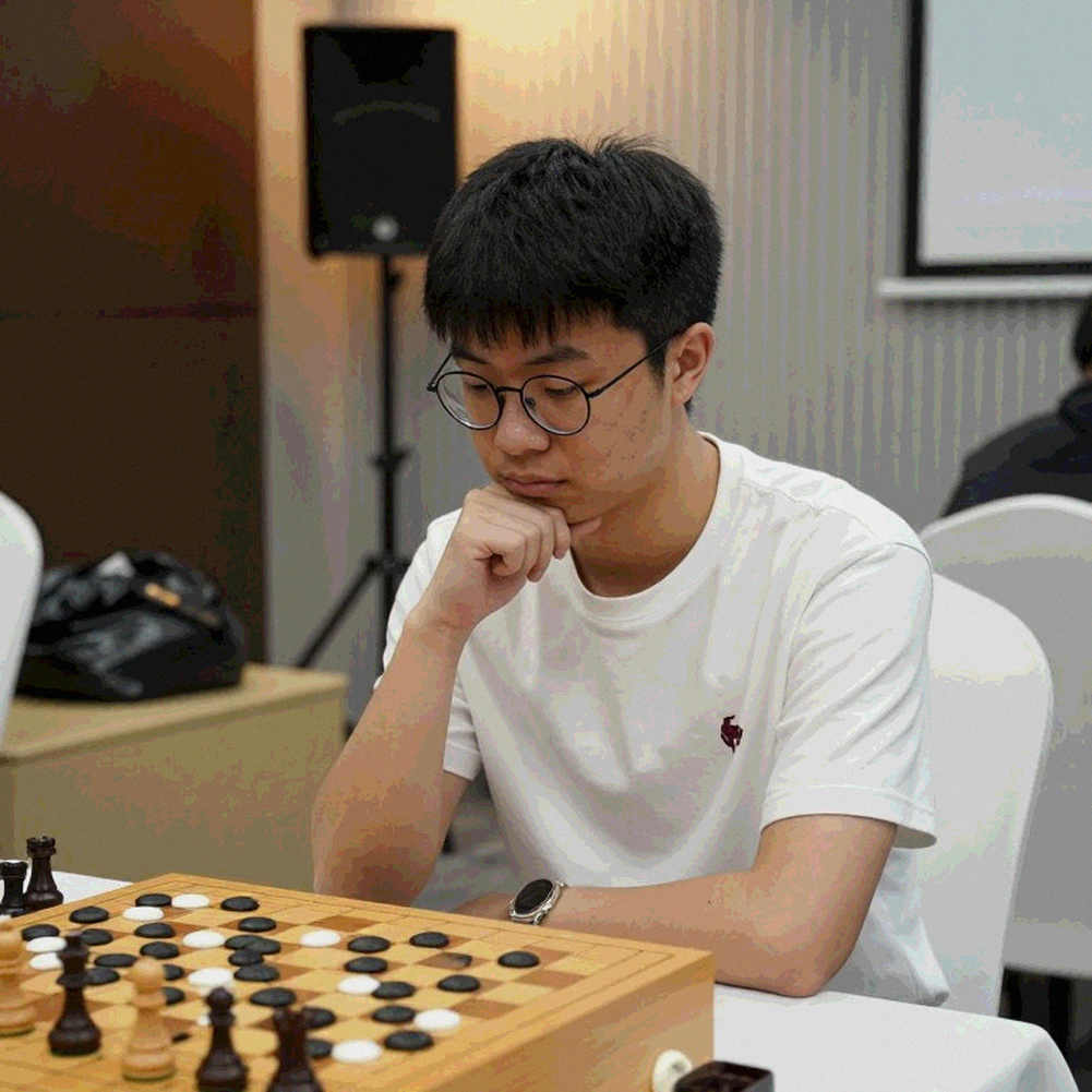 Khi Dữ Liệu Esports Không Nói Dối — Nó Chỉ Im Lặng