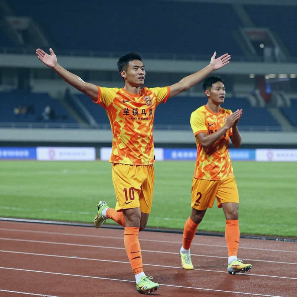 The Empty Analysis and the Data Gap in Vietnamese Football The Empty Analysis and the Data Gap in Vietnamese Football