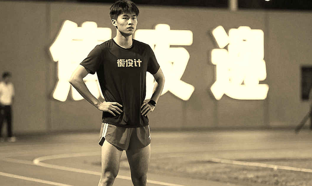 Điền kinh Việt Nam ngày 27 tháng 9: Ba cô gái bước vào sân, bảng kết quả vẫn để trống