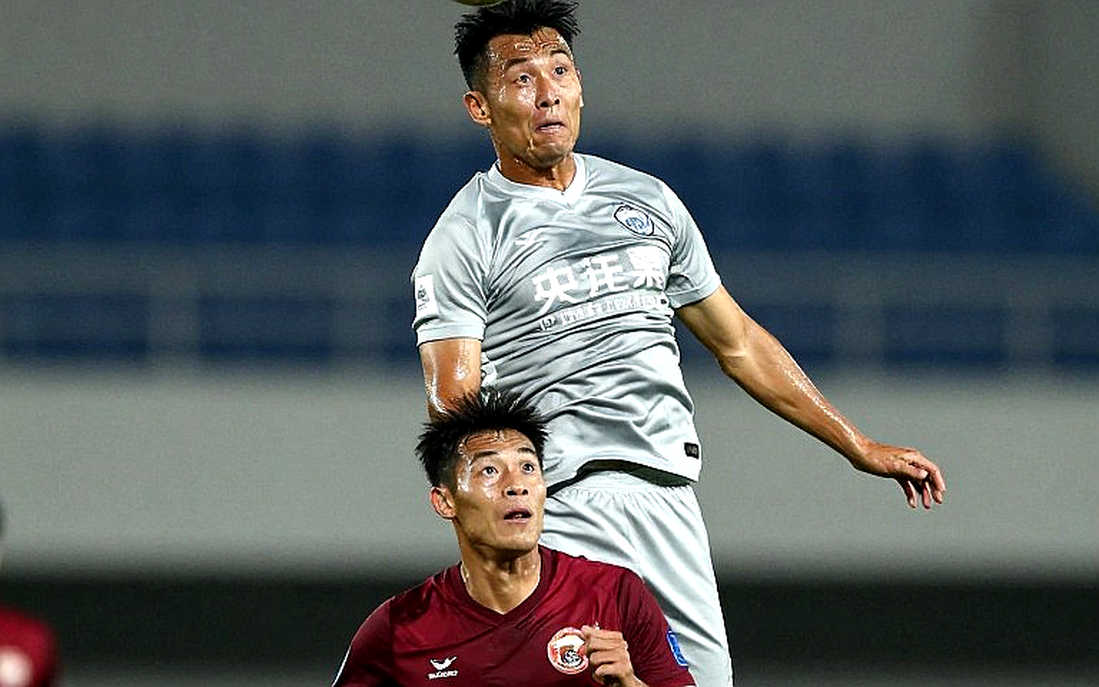 Coach Dinh Hong Vinh: “U23 Vietnam ready for anyone in Asiad 2026 quarterfinals” — but a broken midfield and the Nagoya heat tell a different story Coach Dinh Hong Vinh: “U23 Vietnam ready for anyone in Asiad 2026 quarterfinals” — but a broken midfield and the Nagoya heat tell a different story